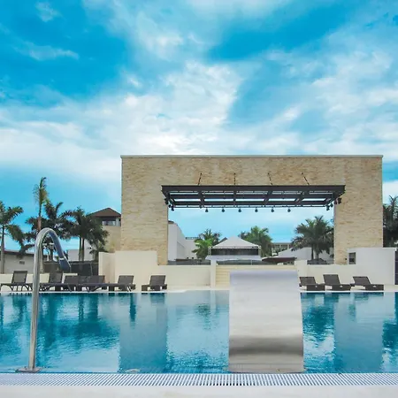 Royalton Blue Waters Montego Bay, An Autograph Collection All-Inclusive Resort-3